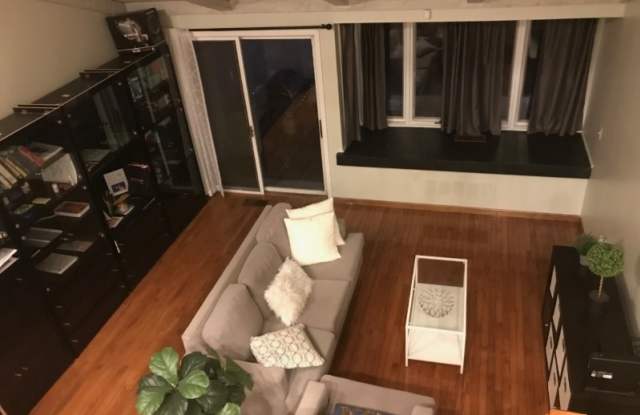 123 MARION DR Gallery 4