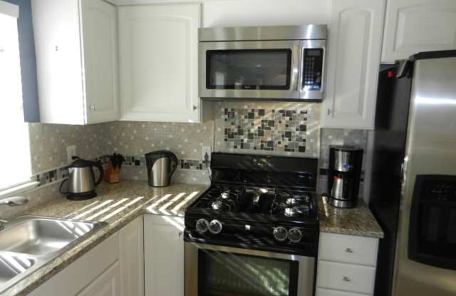 13616 PARRECO FARM COURT Gallery 3