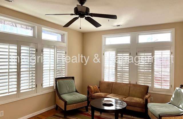 2 Bed/2.5 Bath, 1,560 Sqft - 3710 E 1st Ave #C Denver, CO 80206 Gallery 4