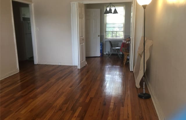 141-24 78th Avenue - 14124 78th Ave, Queens, NY 11367