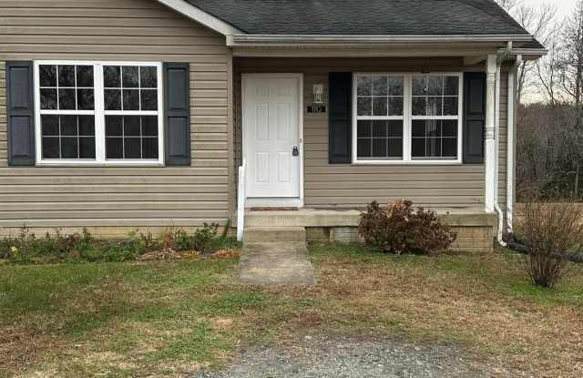 1110 FINCHS HILL ROAD - 1110 Finchs Hill Road, Richmond County, VA 22572