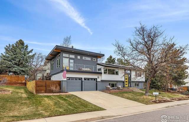 5 Bed 3 Bath Home in South Boulder W/Solar. photos photos