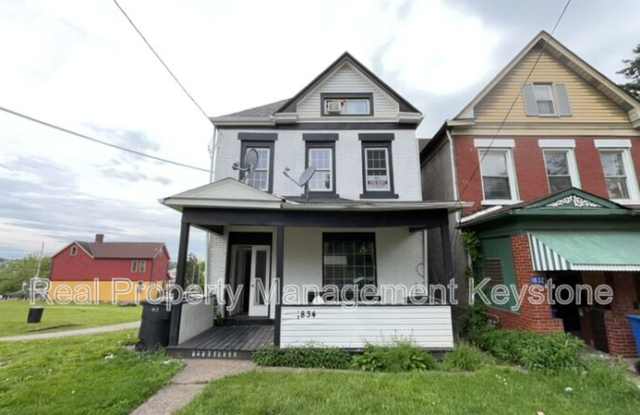 1834 Flagler St photos photos
