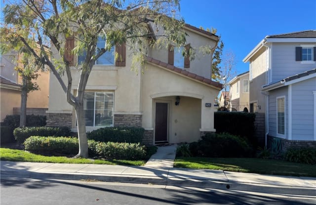 2559 Canterbury Lane - 2559 Canterbury Lane, Simi Valley, CA 93063
