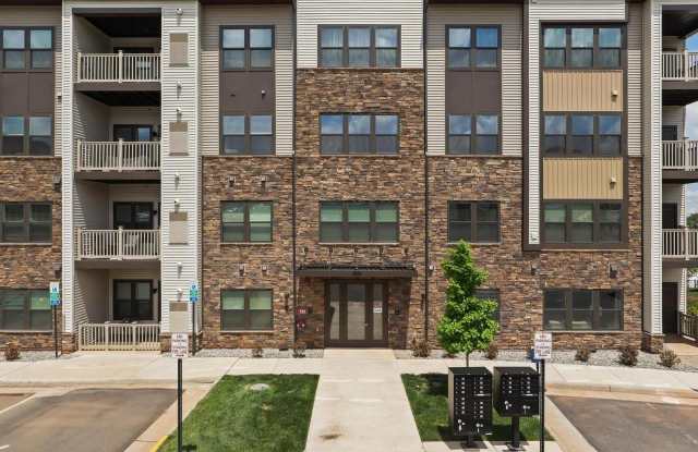 46320 MOUNT MILSTEAD Terrace unit: 305 photos photos