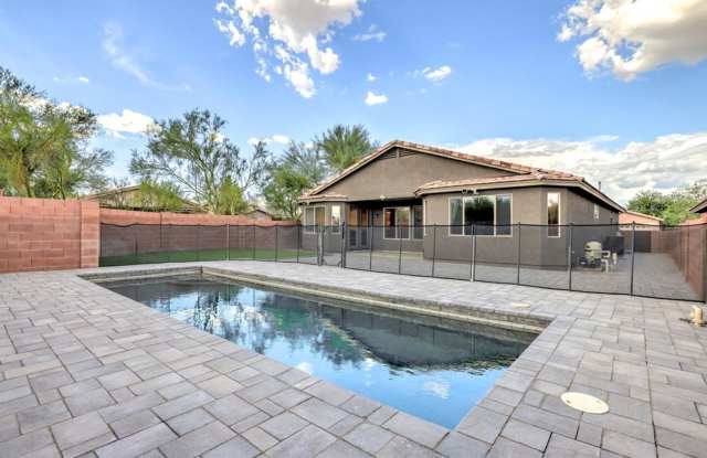 Do you enjoy the views of the Mountains and a private pool!? photos photos