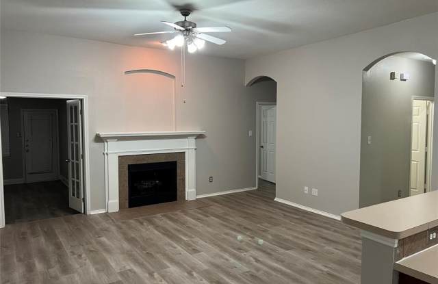 9909 Old Field Drive Gallery 3