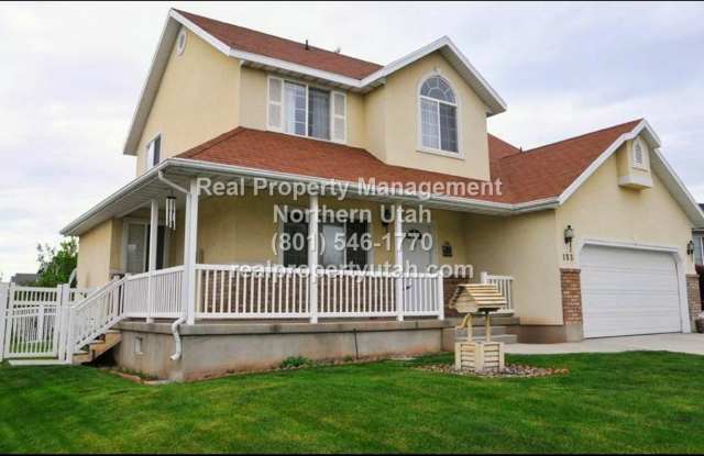 3 Bedroom Home in Clearfield Coming Soon! photos photos