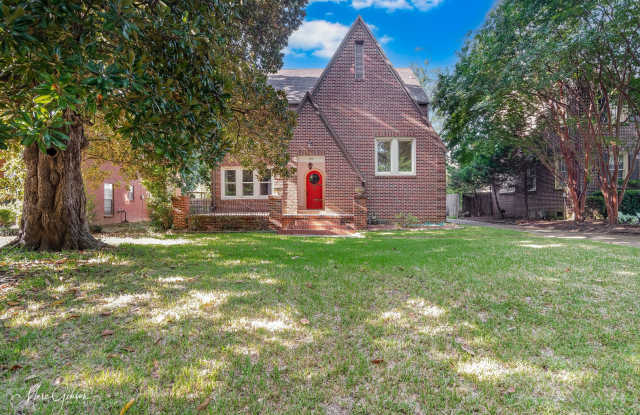 Beautiful 3 Bed 3 Bath - 919 Monrovia Street, Shreveport, LA 71106