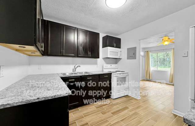 5747 Antoinette Ln Gallery 4