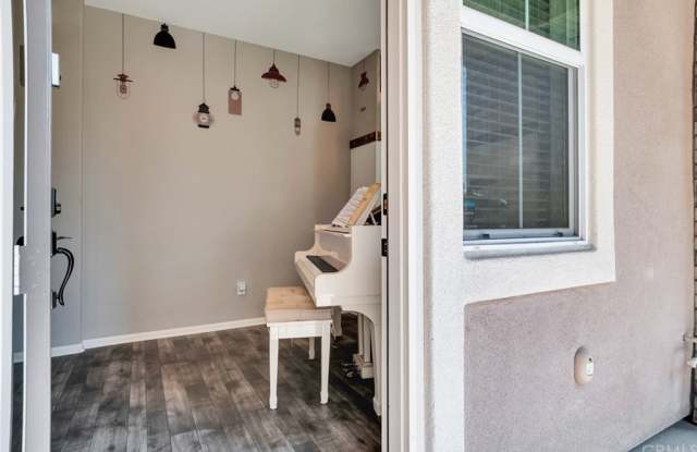 12215 Chorus Drive Gallery 4