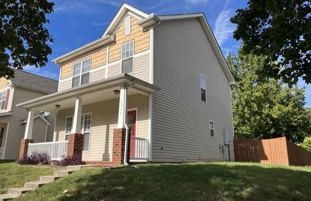 3 Bedroom Corner Lot home with Great Backyard in Huntersville photos photos