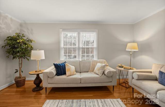 910 Mcalway Road photos photos