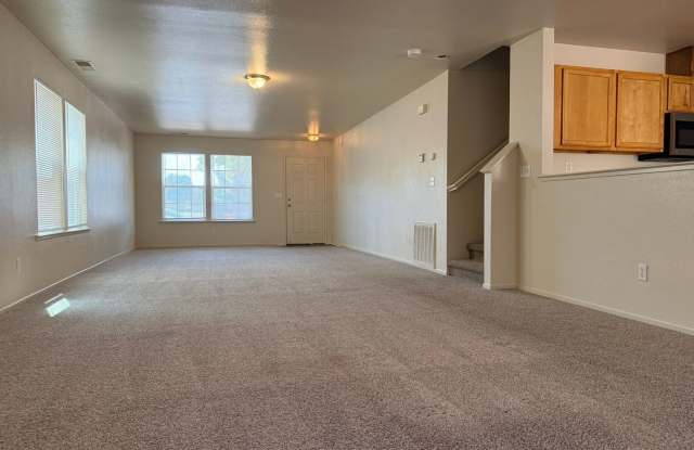 Generous 4-Bedroom, 3.5 bath-Two Story Home Gallery 4