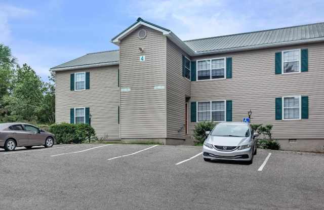 Woodland Manor Apartments photos photos