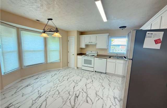 7229 Tollhouse Drive Gallery 4