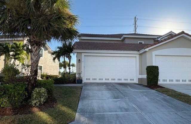 11807 Bayport Lane unit: 204 photos photos