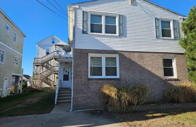 210 N Surrey Ave photos photos