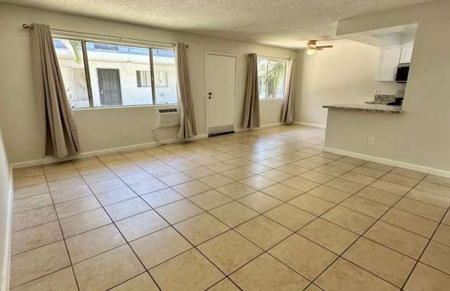 BEAUTIFUL 2 BD/1 BATH UNIT FOR RENT! photos photos