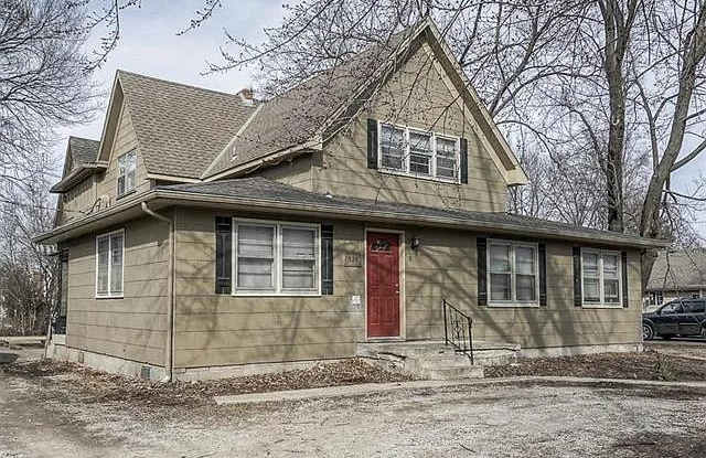 526 East Park Street - 4 photos photos