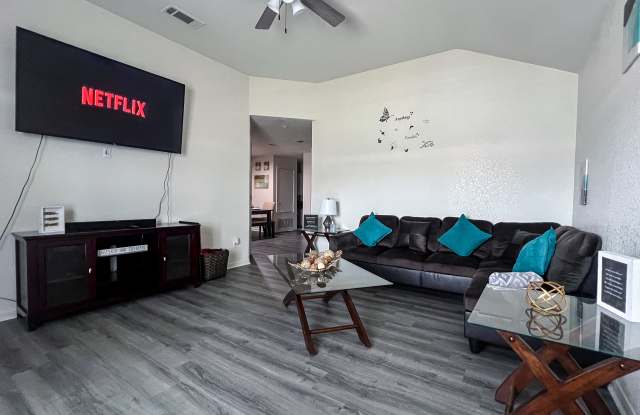 2914 Starlight Drive photos photos