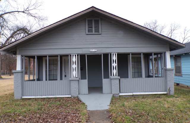 2115 32nd Avenue North photos photos