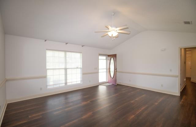 2309 Oakridge Lane Gallery 2