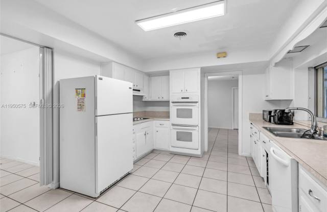 781 NW 66th Avenue, Plantation, FL 33317 Gallery 3