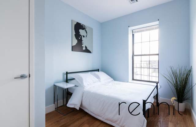 137 Albany Ave Gallery 2