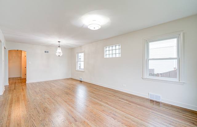 458 RICE Avenue Gallery 4