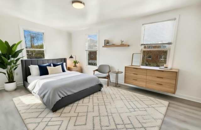 611 Saint Lawrence Avenue photos photos