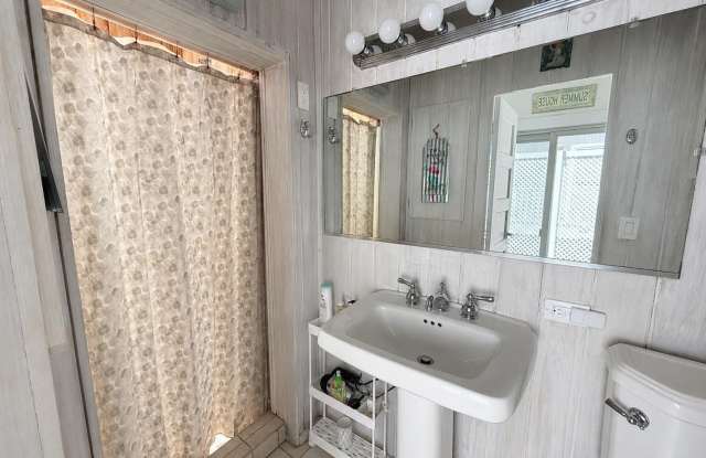 760 Ocean Breeze Walk Gallery 4