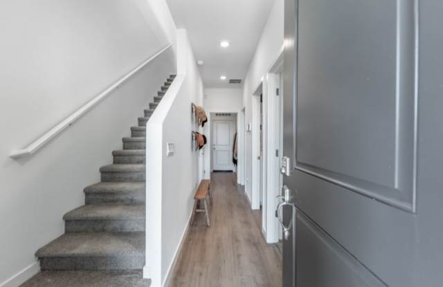 MOVE IN SPECIAL Brand-New 3 Bed | 2.5 Bath Townhome in Carson City Gallery 4