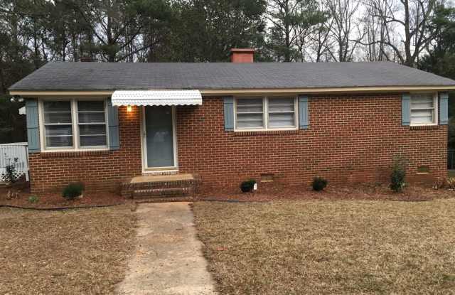 501 Olin Drive - 501 Olin Drive, Waxhaw, NC 28173