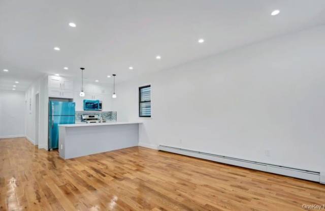 1842 Hunt Avenue - 1842 Hunt Avenue, Bronx, NY 10462