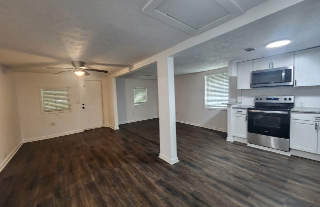 2 Bedroom 2 Full Baths - Roommate Plan - Midtown Gallery 4