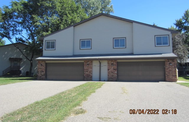 7908 Beard Ave N photos photos