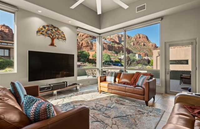 Exquisite Luxury Home Basking in Red Rock Mountains with Infrared Sauna + Fire Tables, Near Oak Creek Golf Course! Mystic Thyme Gallery 4