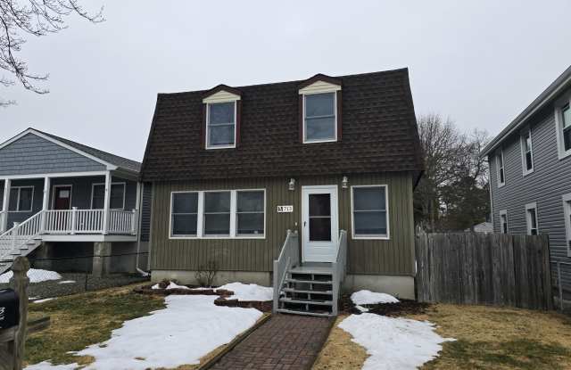 713 Buchanan Street photos photos