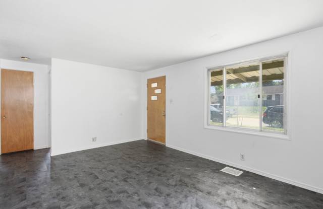919 Dover Drive Gallery 4