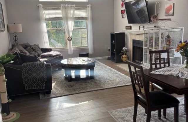 2006 BROOKHAVEN DRIVE Gallery 4