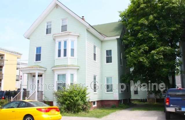 142 Pierce St - 142 Pierce Street, Lewiston, ME 04240