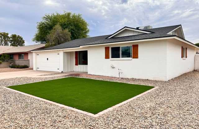1919 East Libra Drive Gallery 2