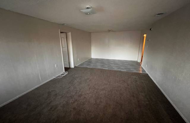 Winter Special! Half off first months rent!! photos photos