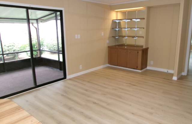 22 Honey Bear Path Gallery 3