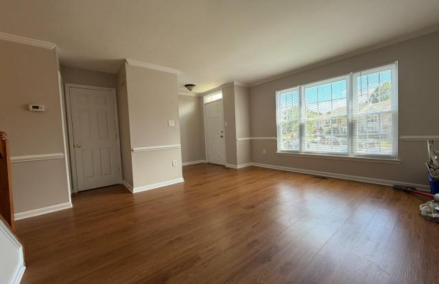 12888 HUNTERBROOK Drive Gallery 3