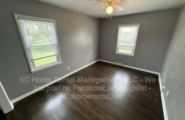 11204 Parallel Parkway Gallery 4