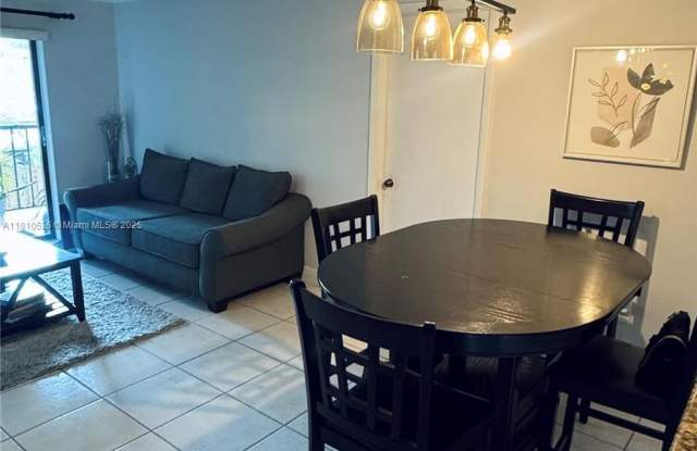 9722 Hammocks Blvd photos photos