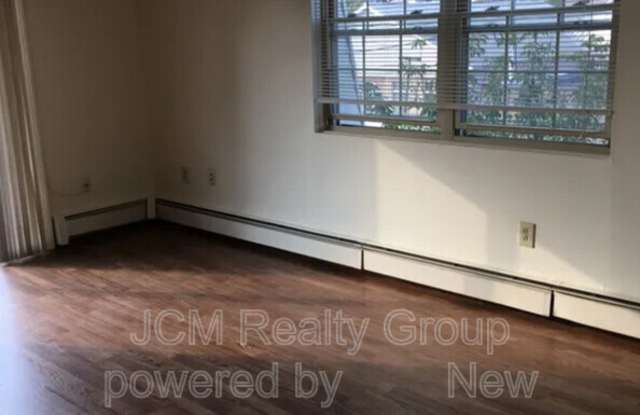 540 Chestnut St Gallery 4