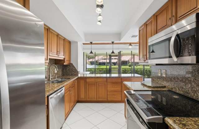 119 Old Meadow Way, Palm Beach Gardens, FL 33418 Gallery 1